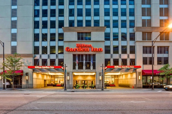 Hilton Garden Inn Chicago Downtown/Magnificent Mile image 2